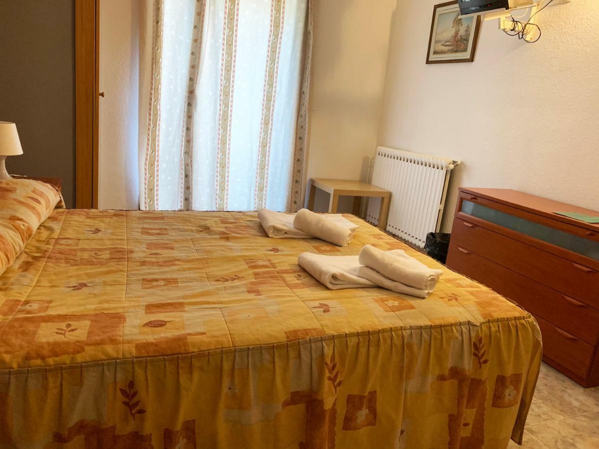 Hotel Barcelona Сан-Жулиа-де-Лория Экстерьер фото
