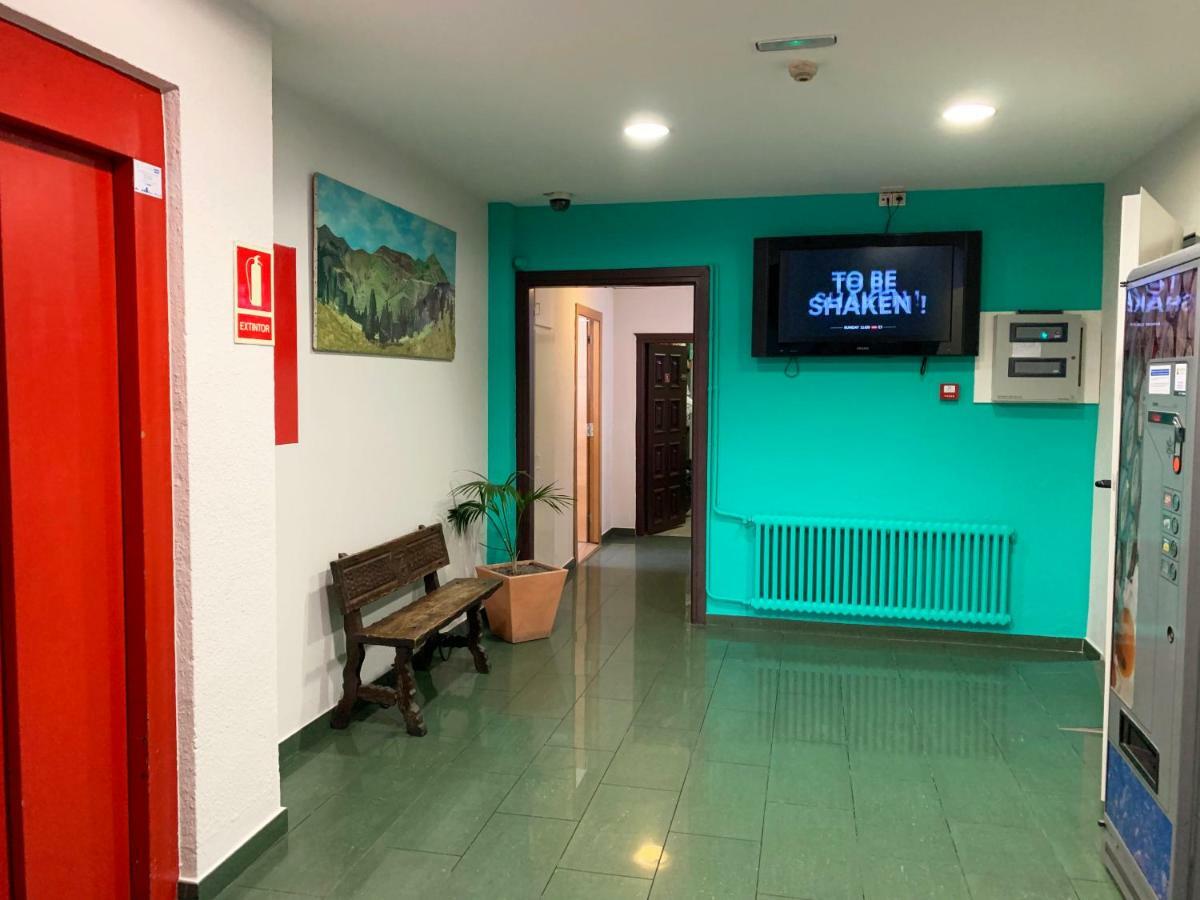 Hotel Barcelona Сан-Жулиа-де-Лория Экстерьер фото