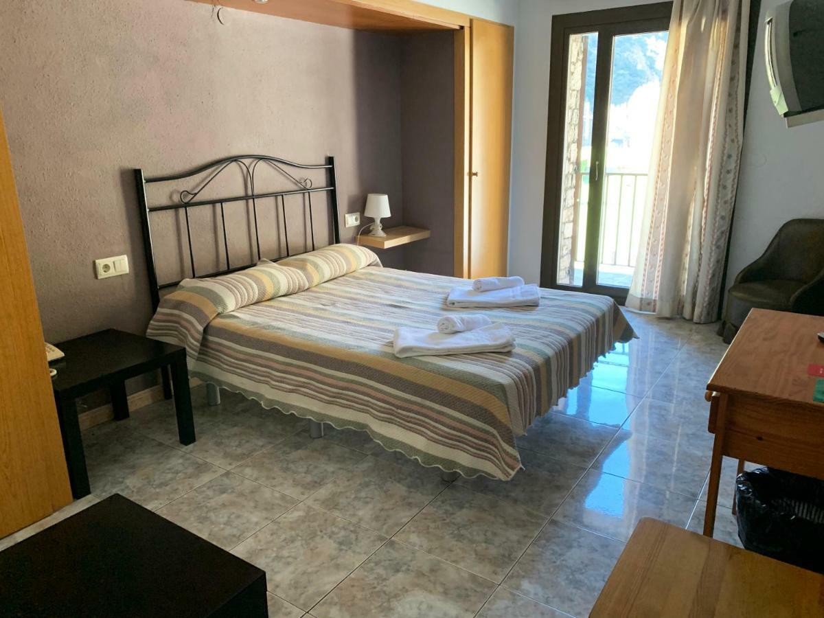 Hotel Barcelona Сан-Жулиа-де-Лория Экстерьер фото