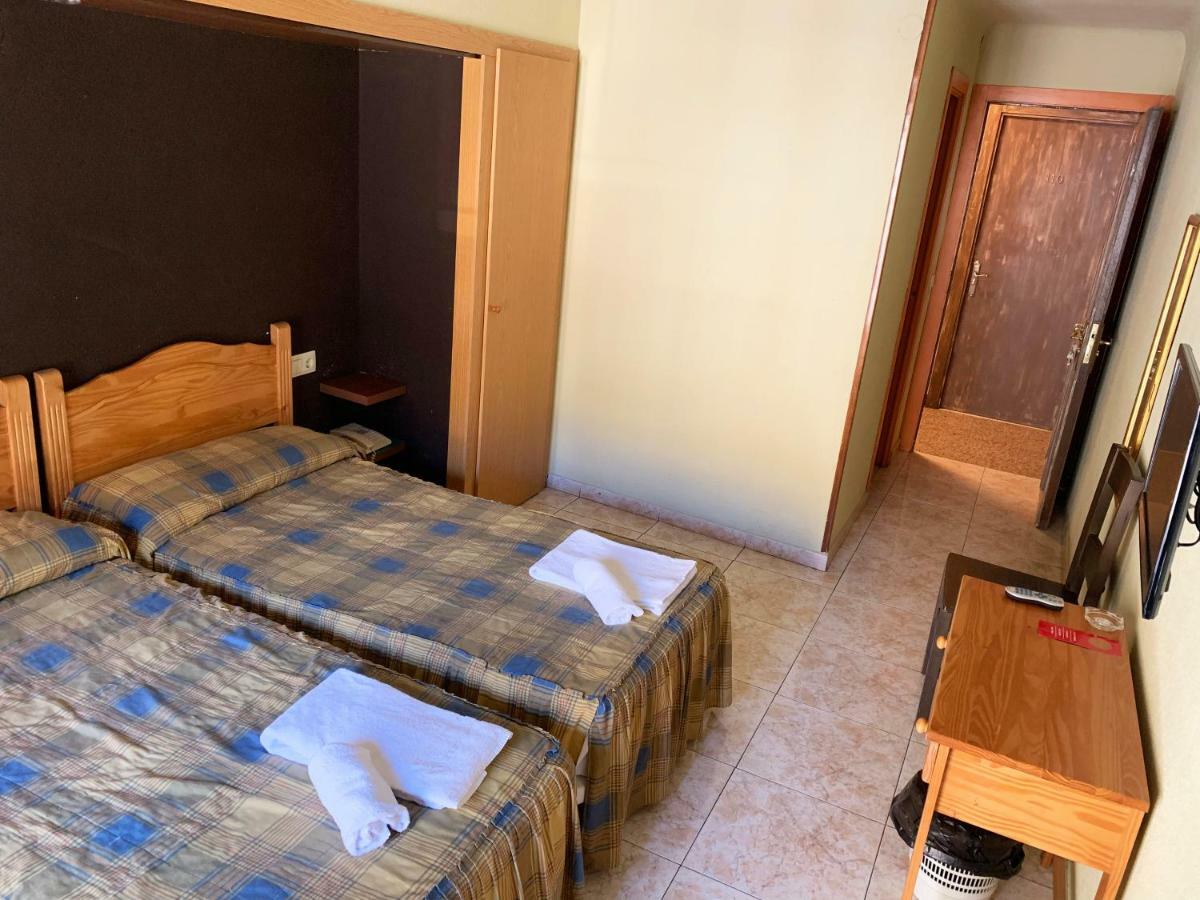 Hotel Barcelona Сан-Жулиа-де-Лория Экстерьер фото