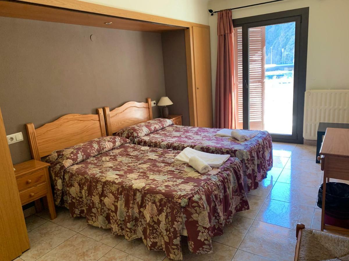 Hotel Barcelona Сан-Жулиа-де-Лория Экстерьер фото