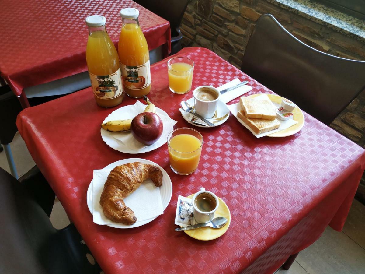 Hotel Barcelona Сан-Жулиа-де-Лория Экстерьер фото